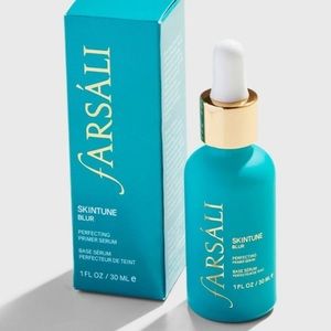 NWT Farsali skin tune blur (never opened, …